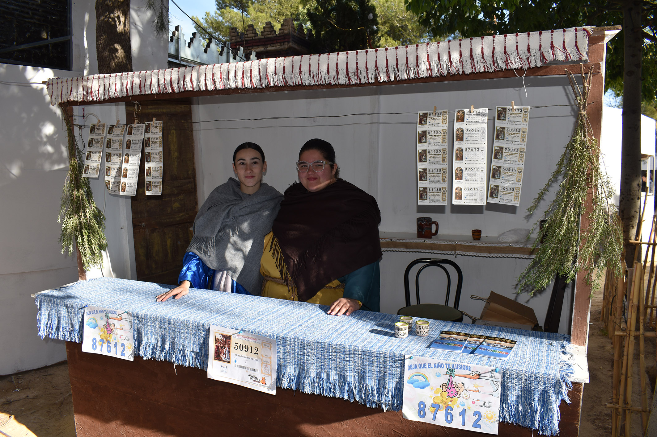 La Navidad ya se vive un año más en carne y hueso con el Belén Viviente Artesano de La Florida13