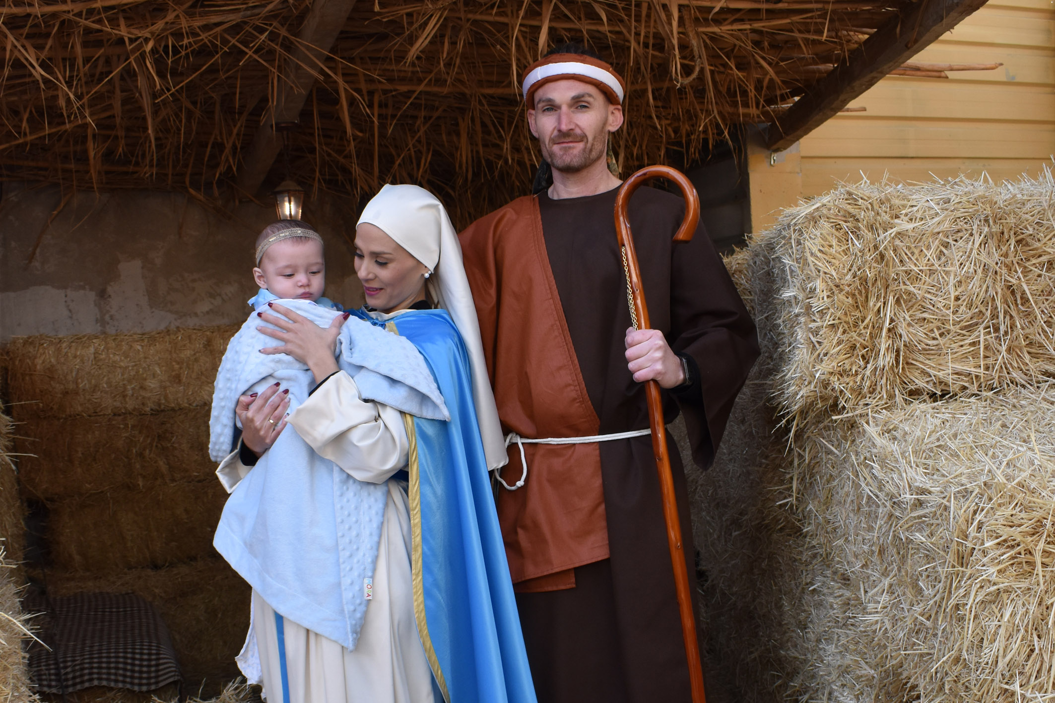 La Navidad ya se vive un año más en carne y hueso con el Belén Viviente Artesano de La Florida15