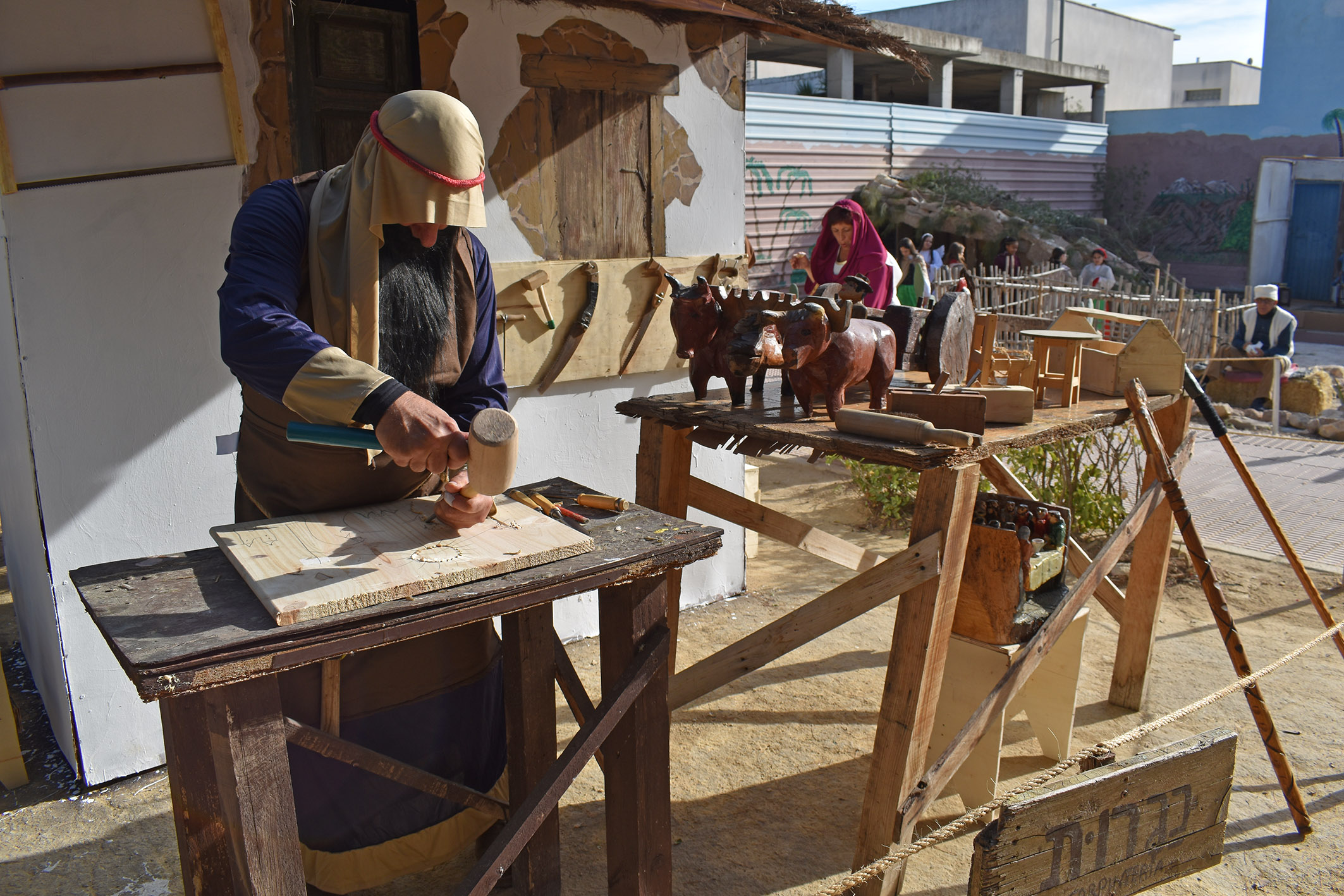 La Navidad ya se vive un año más en carne y hueso con el Belén Viviente Artesano de La Florida20